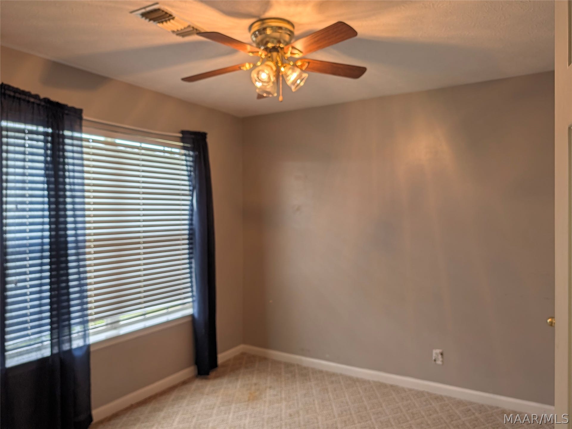 52 Hidden Valley Road, Deatsville, AL 36022 Bedroom 3