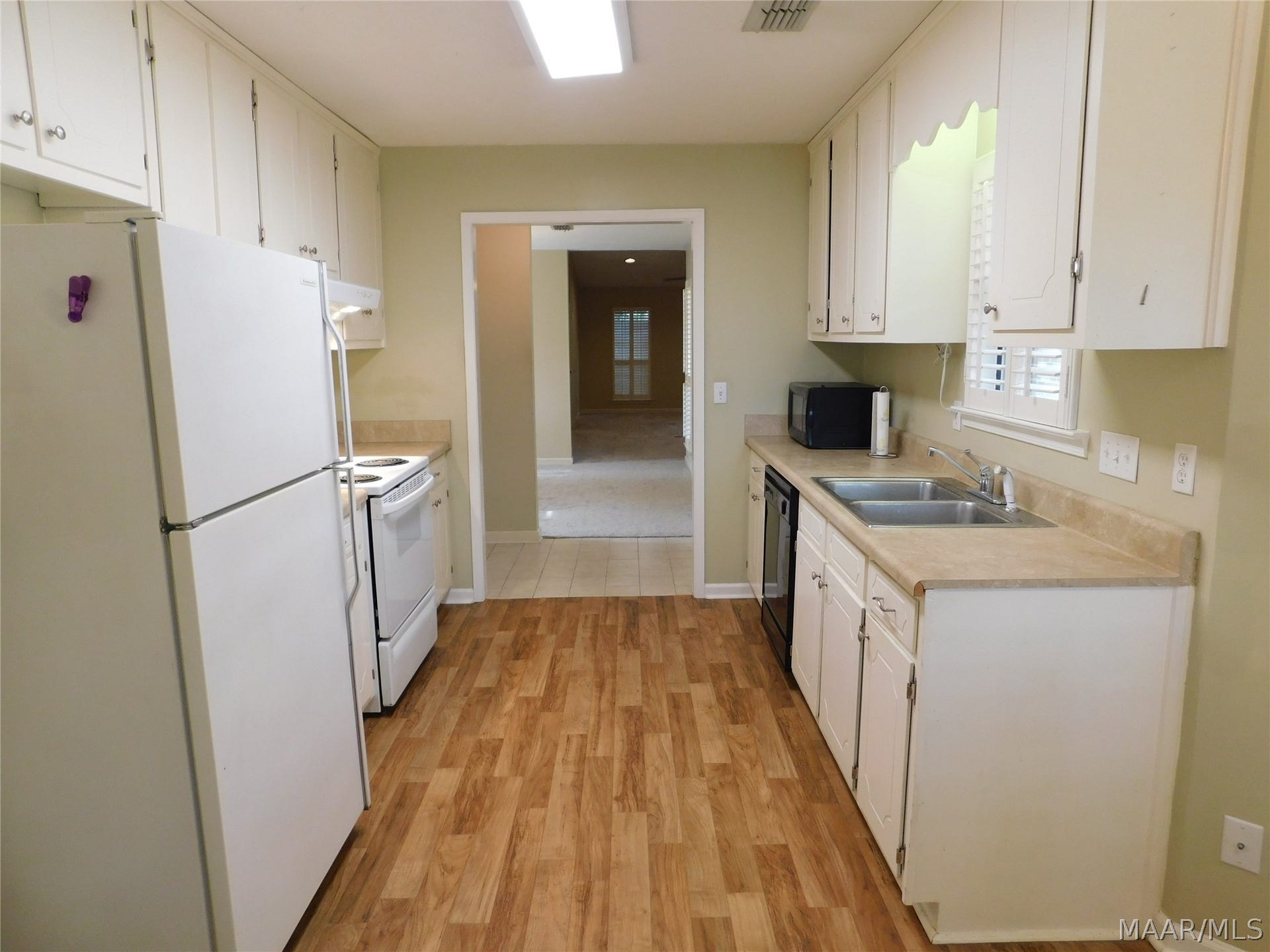 4157 Denton Drive, Montgomery, AL 36106 4157 Denton Drive, Montgomery, AL 36106