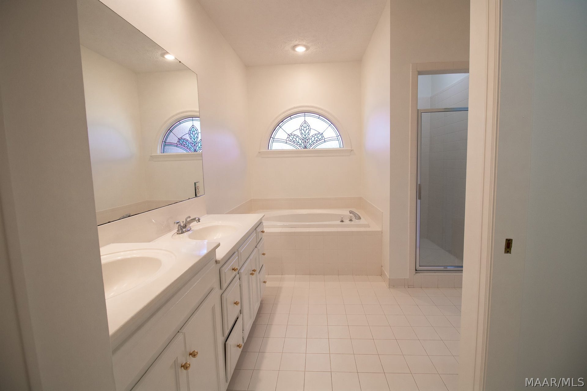 9009 Green Chase Drive, Montgomery, AL 36117 9009 Green Chase Drive, Montgomery, AL 36117
