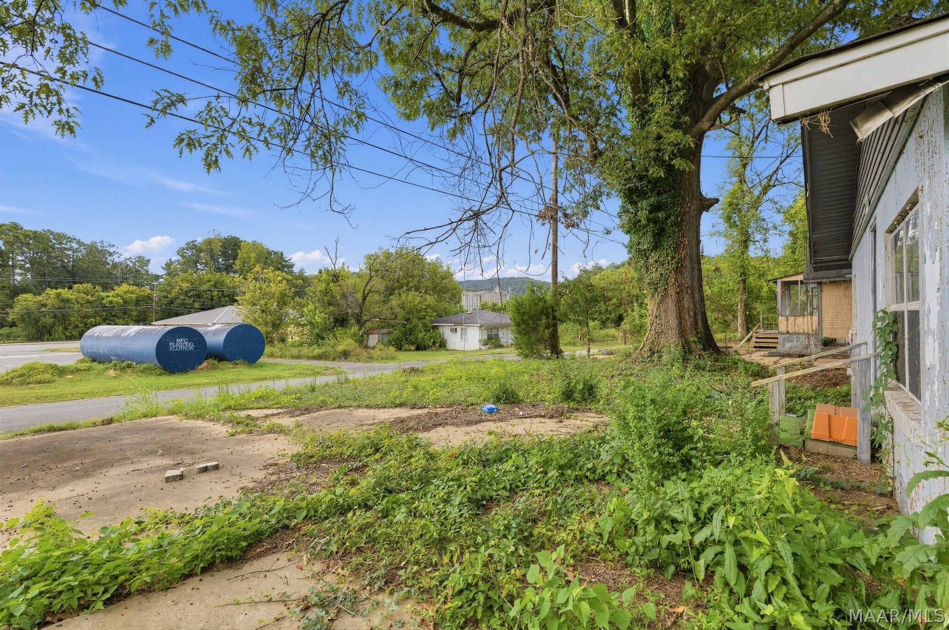 3625 Hide A Way Drive, Guntersville, AL 35976 3625 Hide A Way Drive, Guntersville, AL 35976