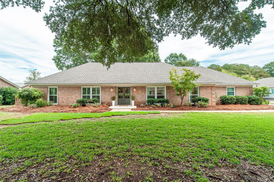 Property photo for 116 Arrowhead Drive, Montgomery, AL