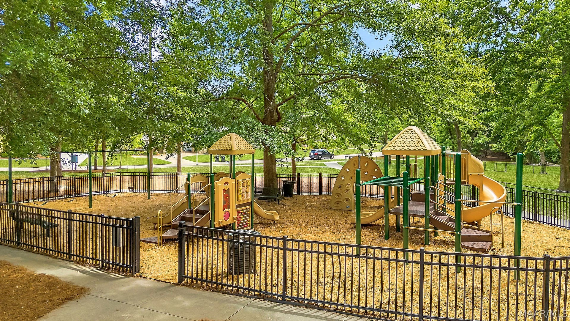9584 DAKOTA Drive, Pike Road, AL 36064 9584 DAKOTA Drive, Pike Road, AL 36064