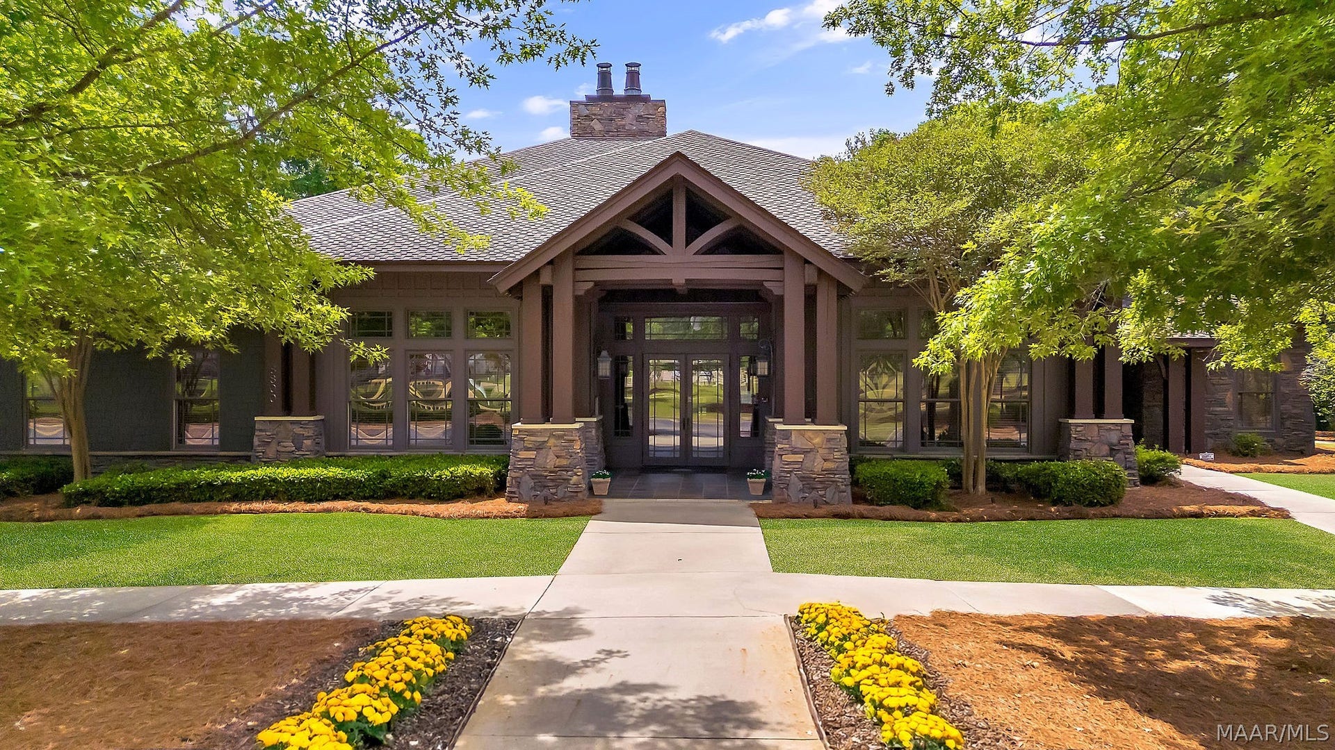 9584 DAKOTA Drive, Pike Road, AL 36064 9584 DAKOTA Drive, Pike Road, AL 36064