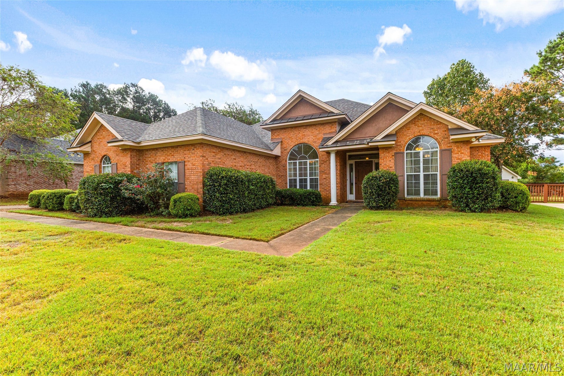 168 Poplar Grove Drive, Wetumpka, AL 36093 168 Poplar Grove Dr.