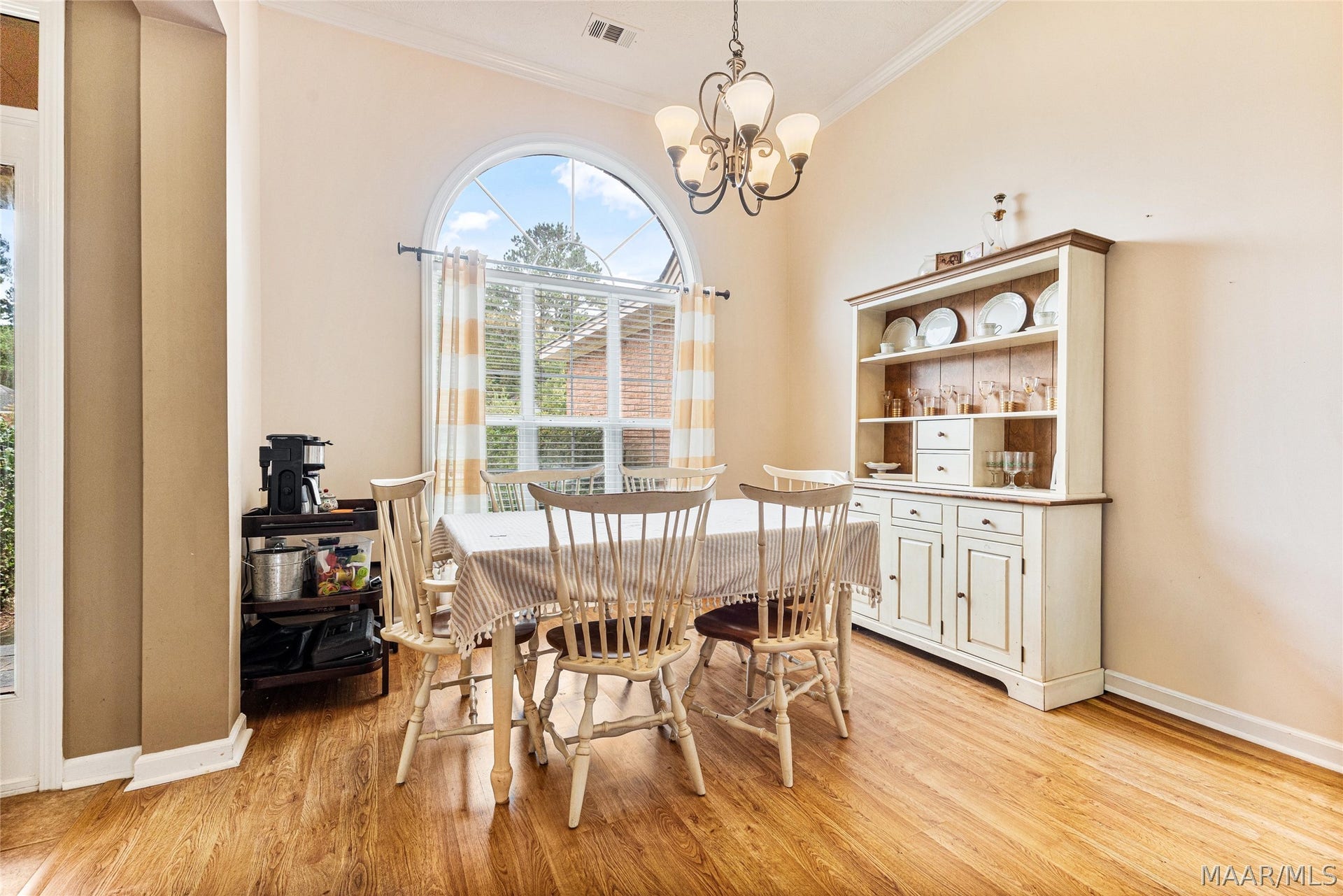 168 Poplar Grove Drive, Wetumpka, AL 36093 Formal Dining room with big window