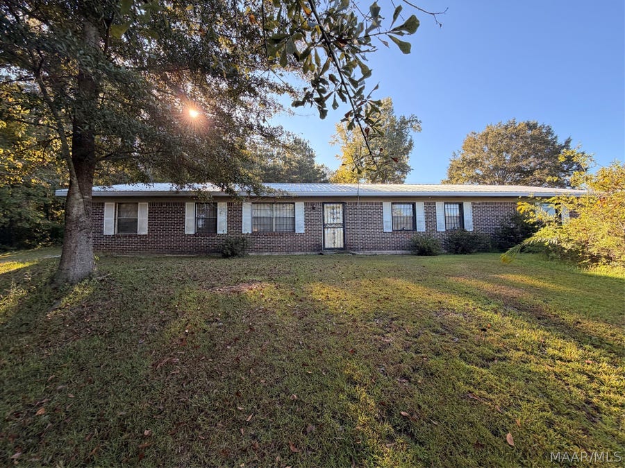 Property photo for 500 Mt Hebron Road, Eclectic, AL