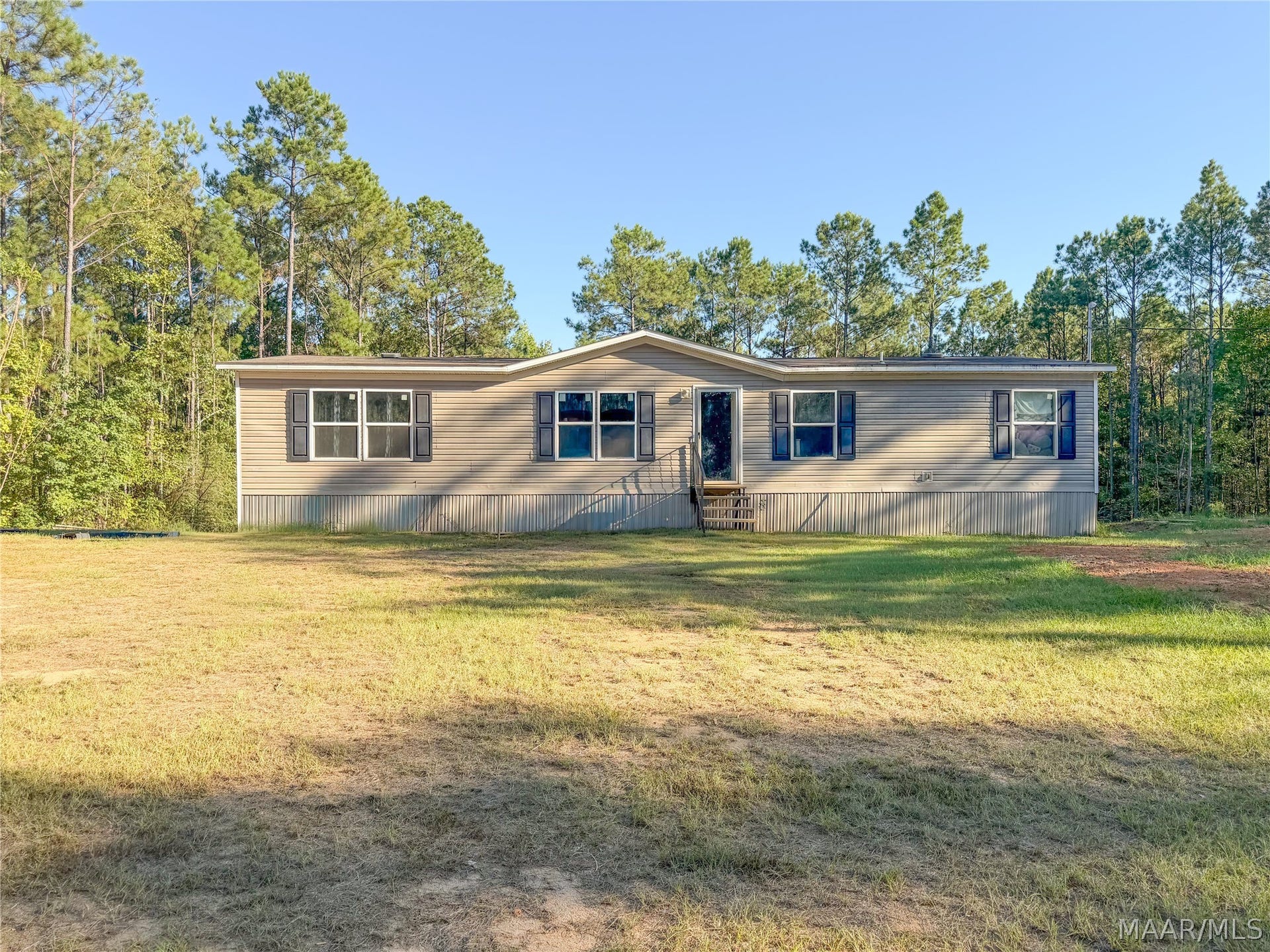 1968 Sunny Lane, Wetumpka, AL 36092