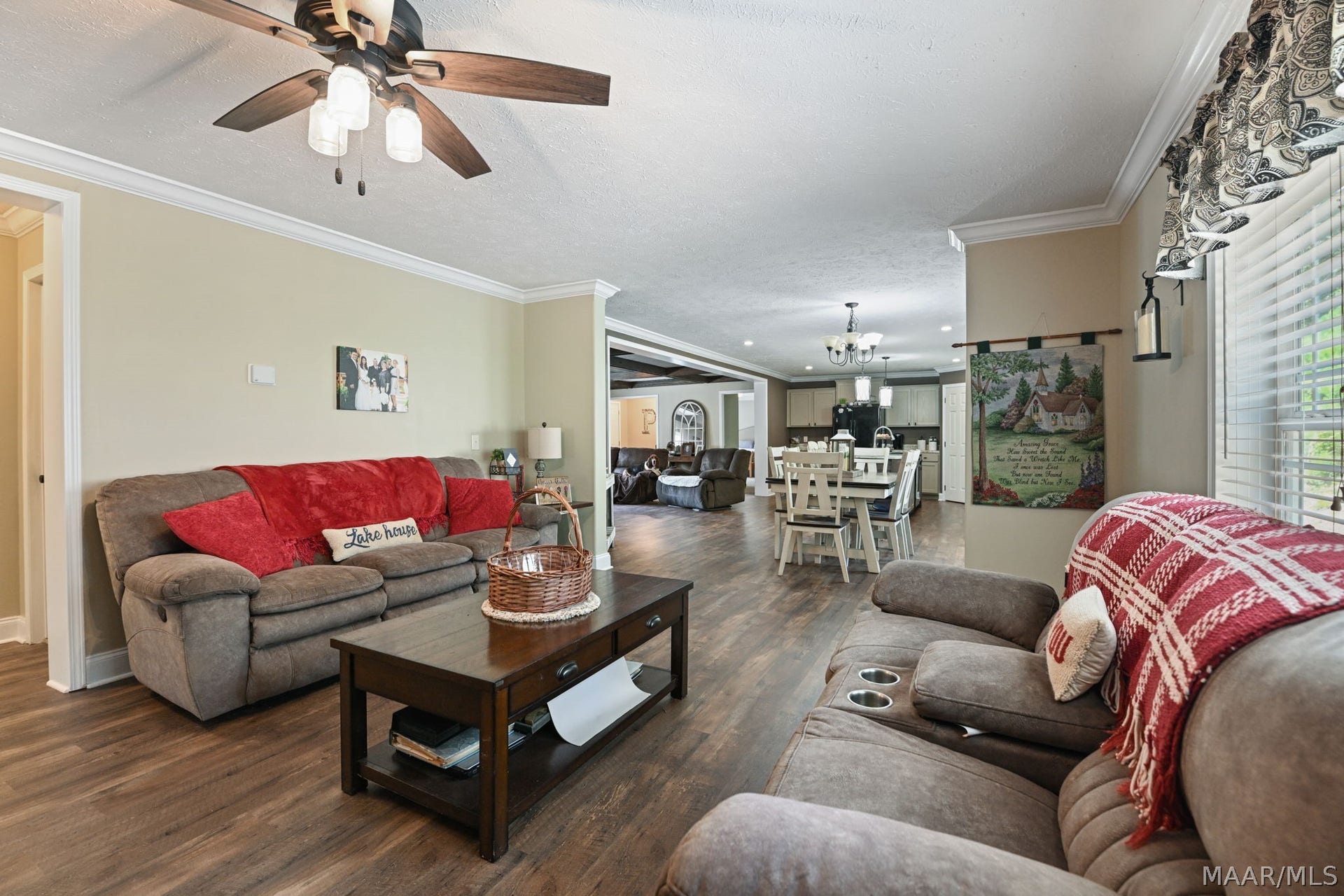 140 County Road 196, Clanton, AL 35046 140 County Road 196, Clanton, AL 35046