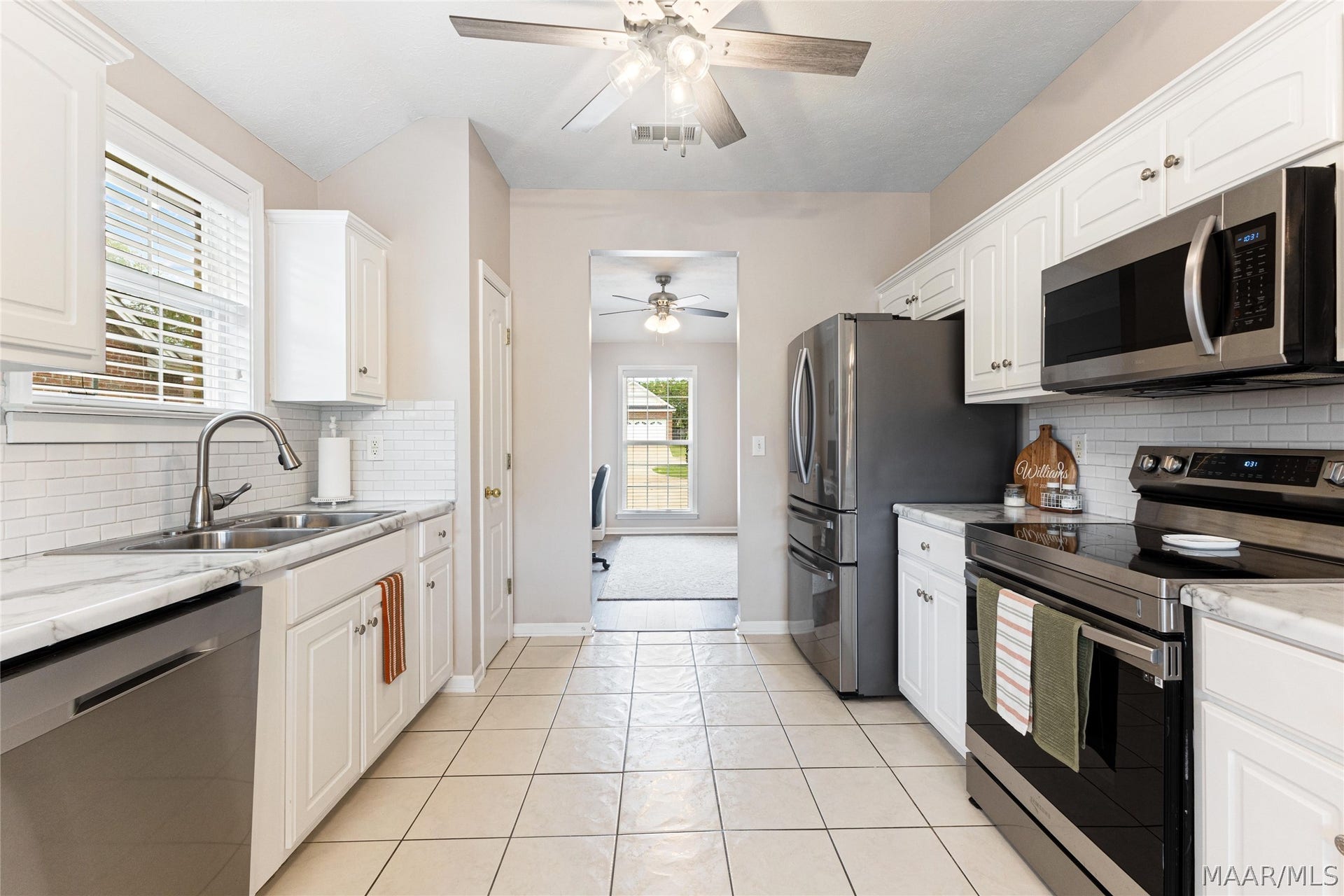 1342 Meadow Glen Road, Montgomery, AL 36117