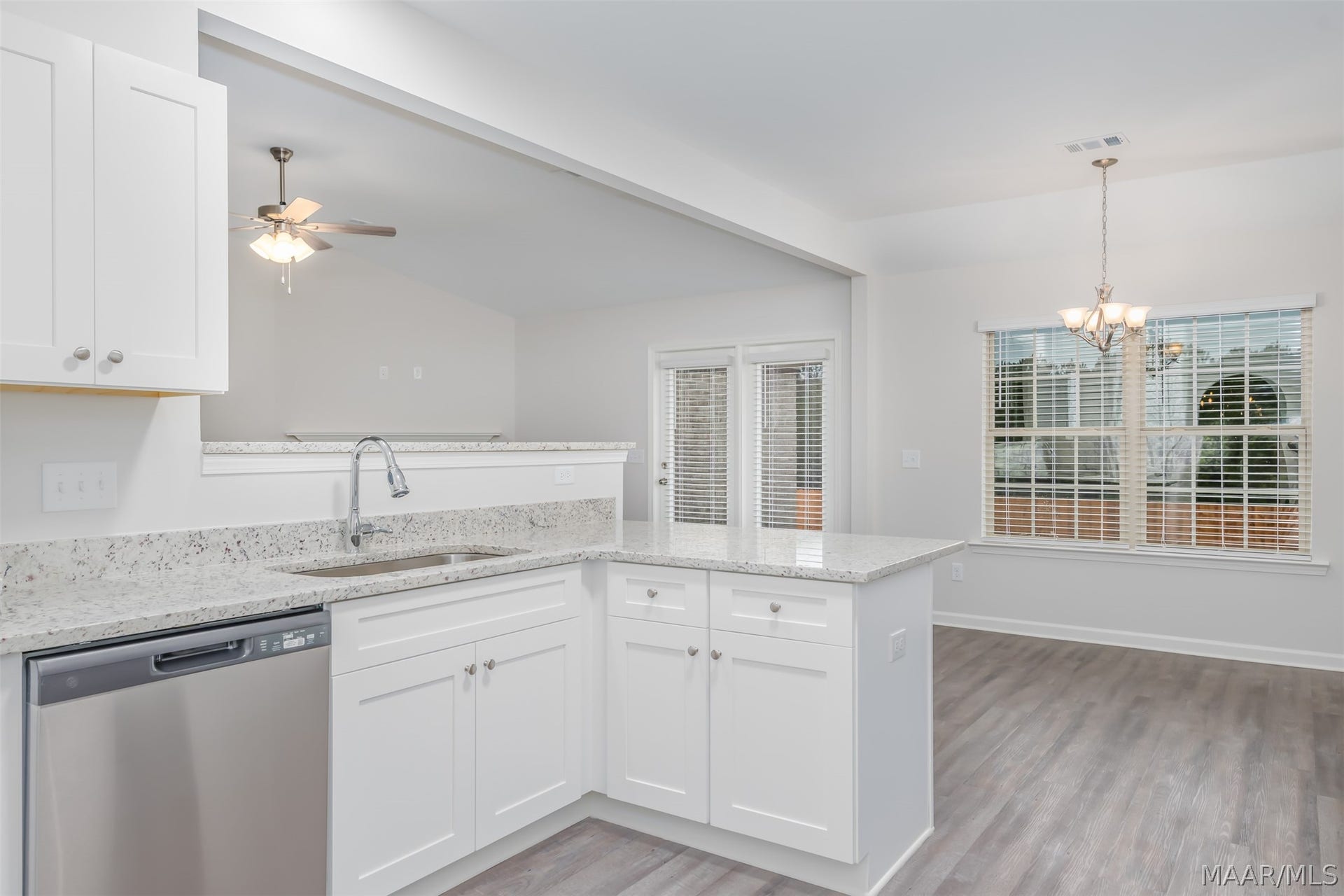 2437 Landing Loop, Deatsville, AL 36022 2437 Landing Loop, Deatsville, AL 36022