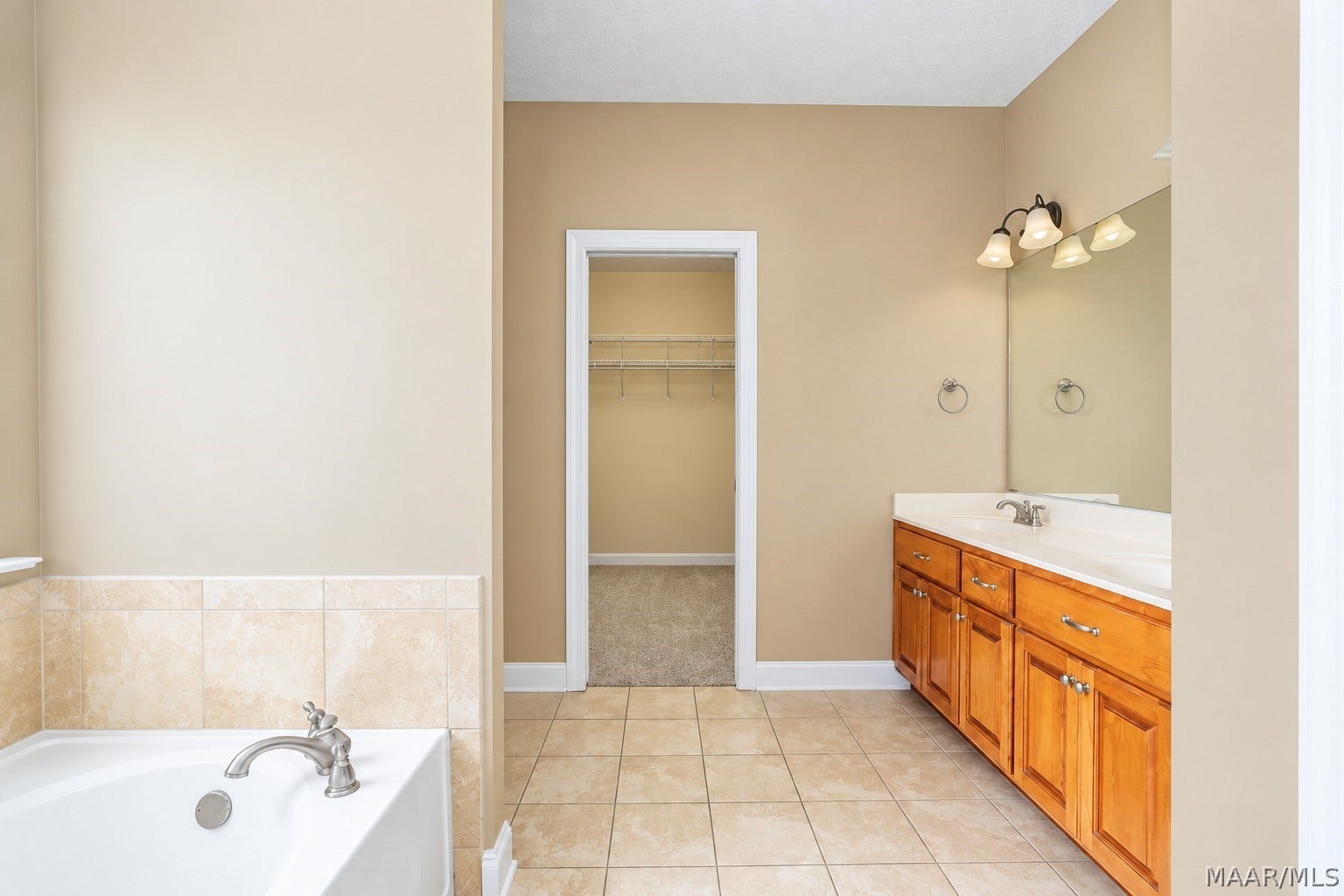 109 Daffodil Court, Prattville, AL 36067