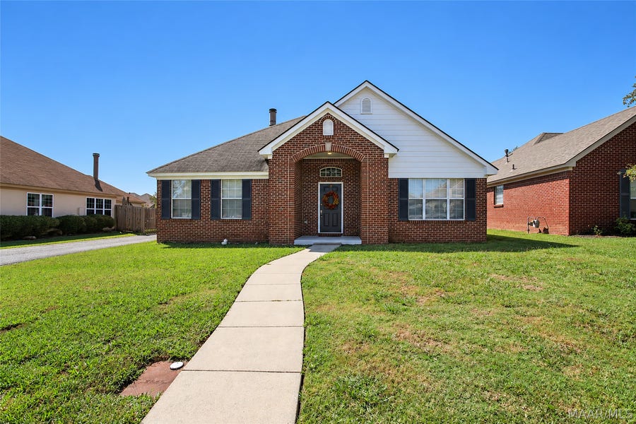 Property photo for 8724 STONERIDGE Place, Montgomery, AL