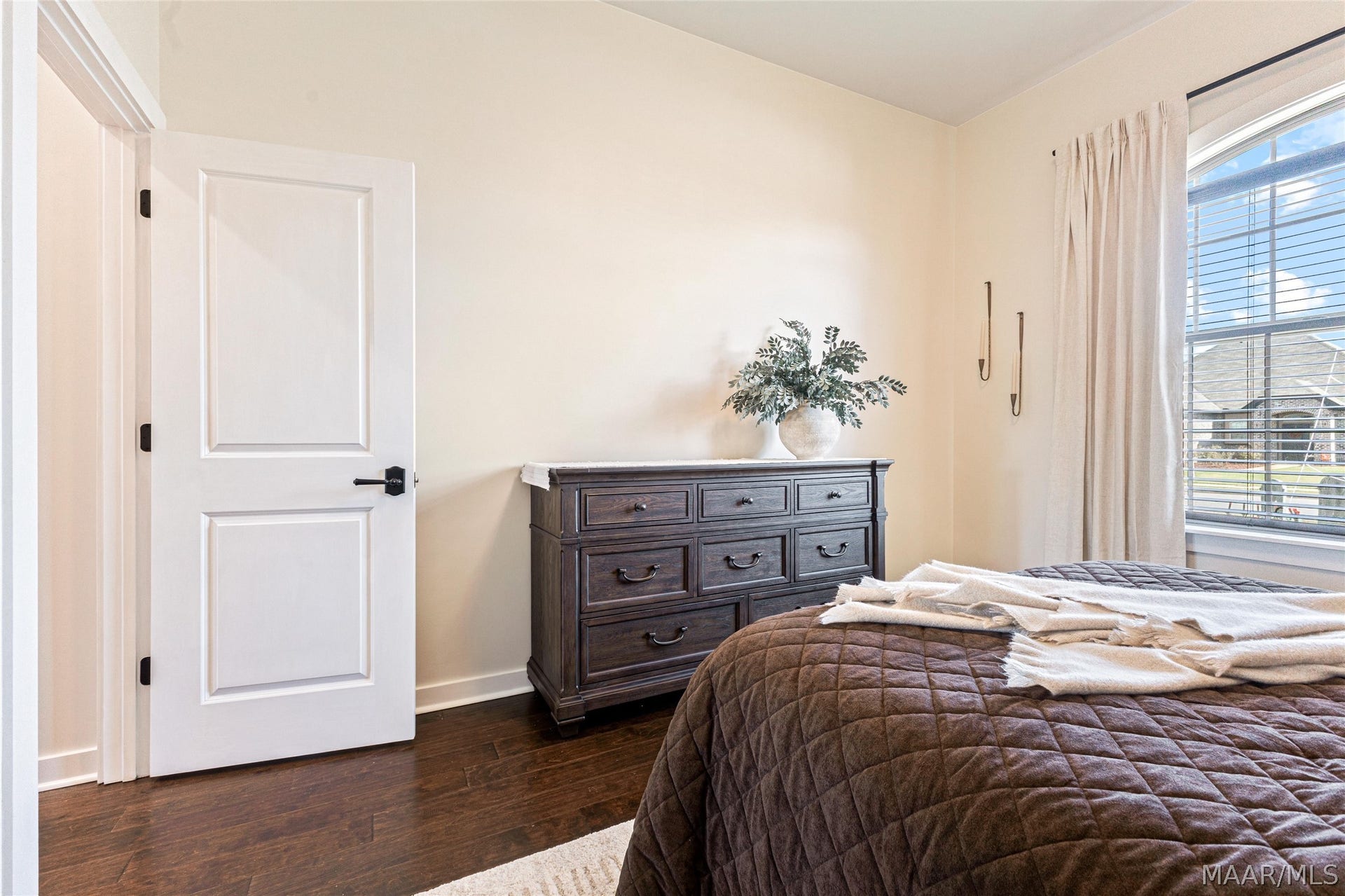 840 Hedgefield Way, Prattville, AL 36066 Guest Bedroom 1 (downstairs)