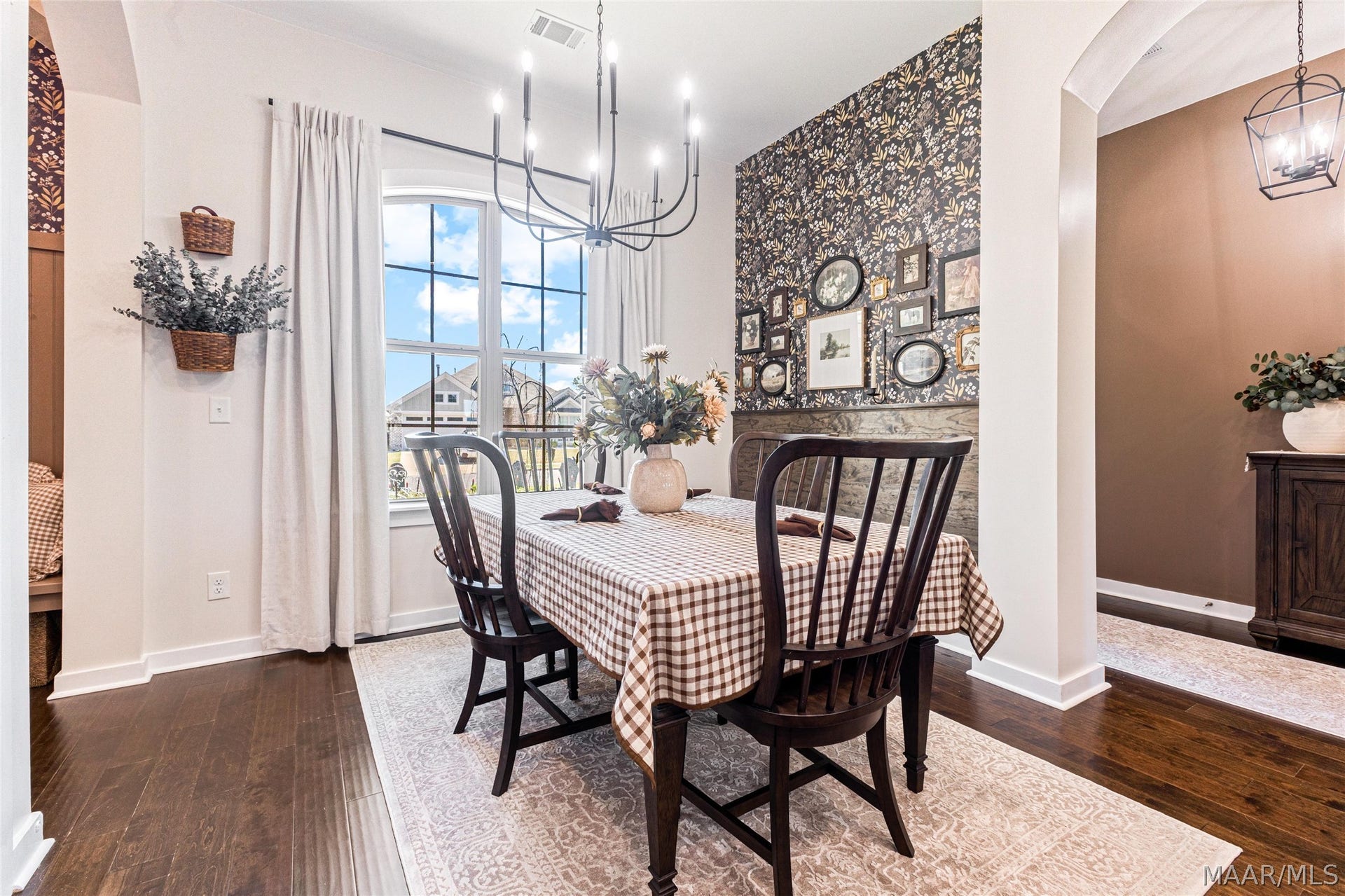 840 Hedgefield Way, Prattville, AL 36066 Dining Space
