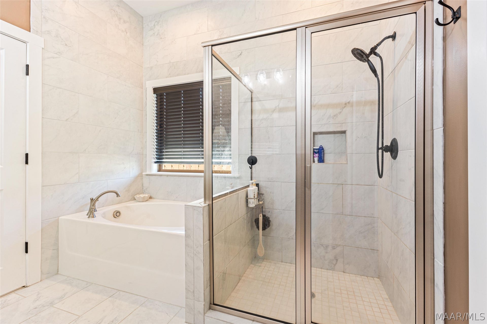 840 Hedgefield Way, Prattville, AL 36066 Primary Bath