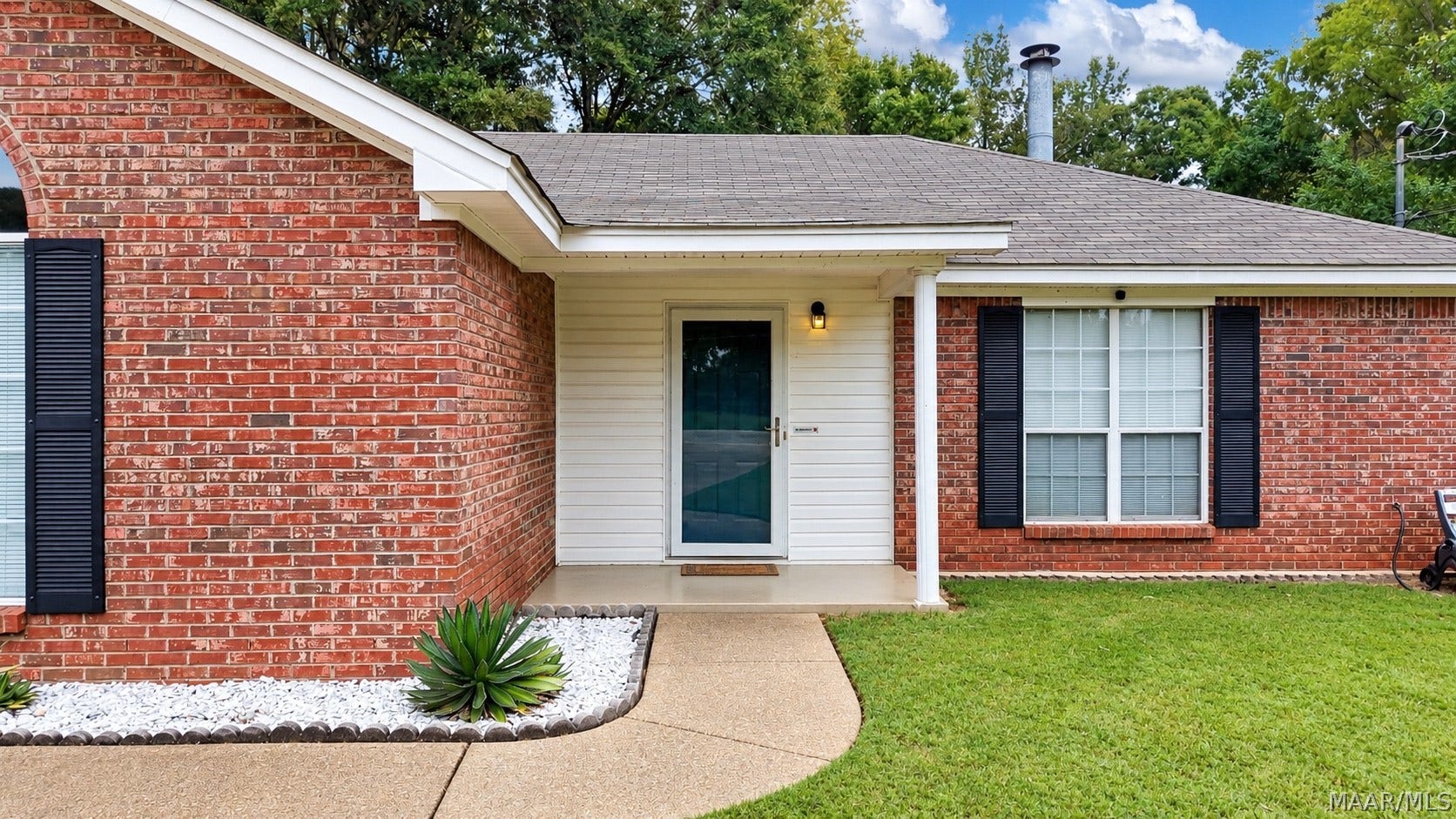 187 Hickory Trail, Millbrook, AL 36054 187 Hickory Trail, Millbrook, AL 36054