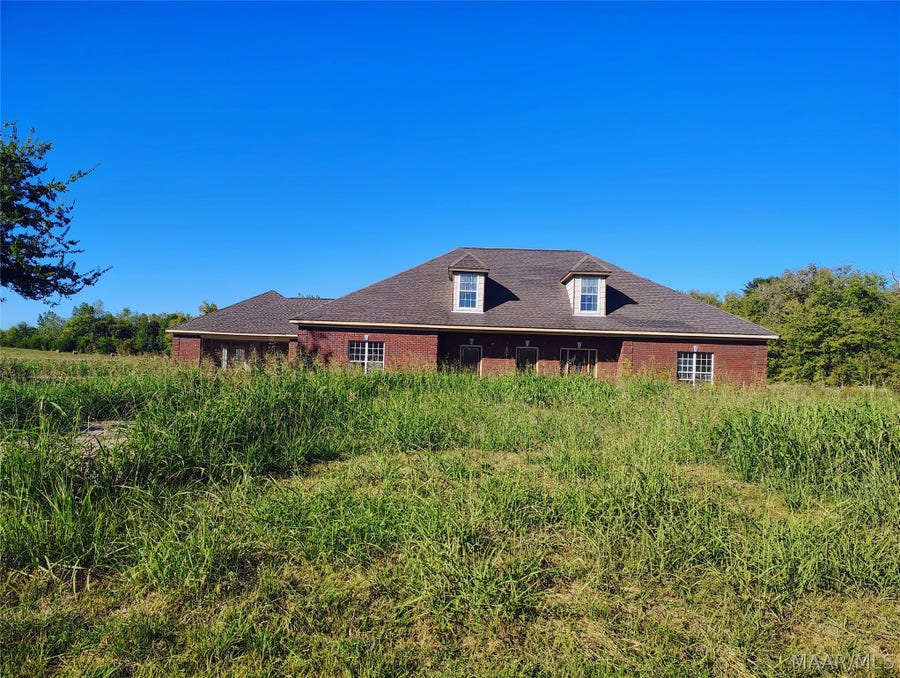 Property photo for 553 Greenleaf Road, Lowndesboro, AL