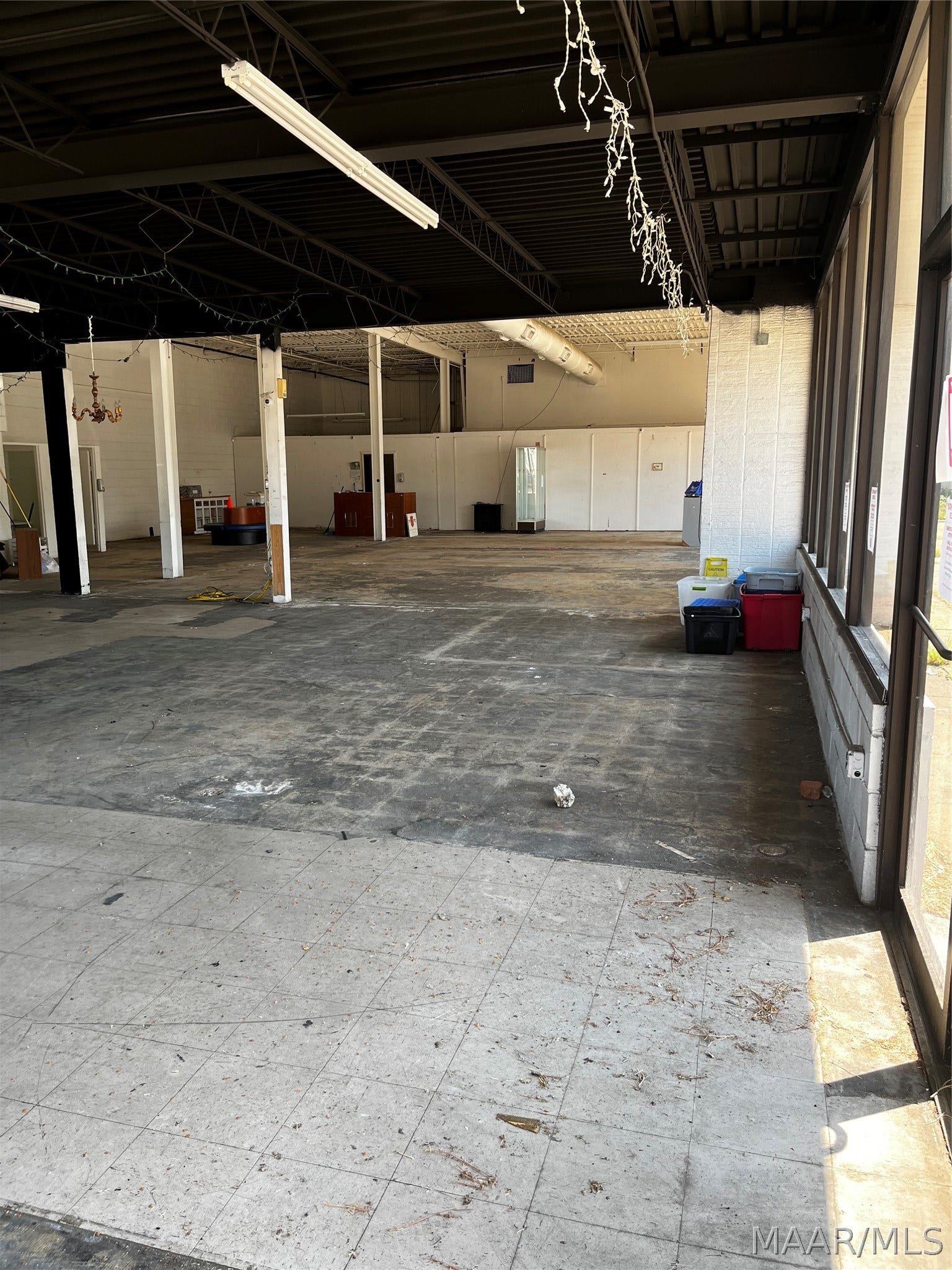 524 Broad Street, Selma, AL 36701 524 Broad Street, Selma, AL 36701