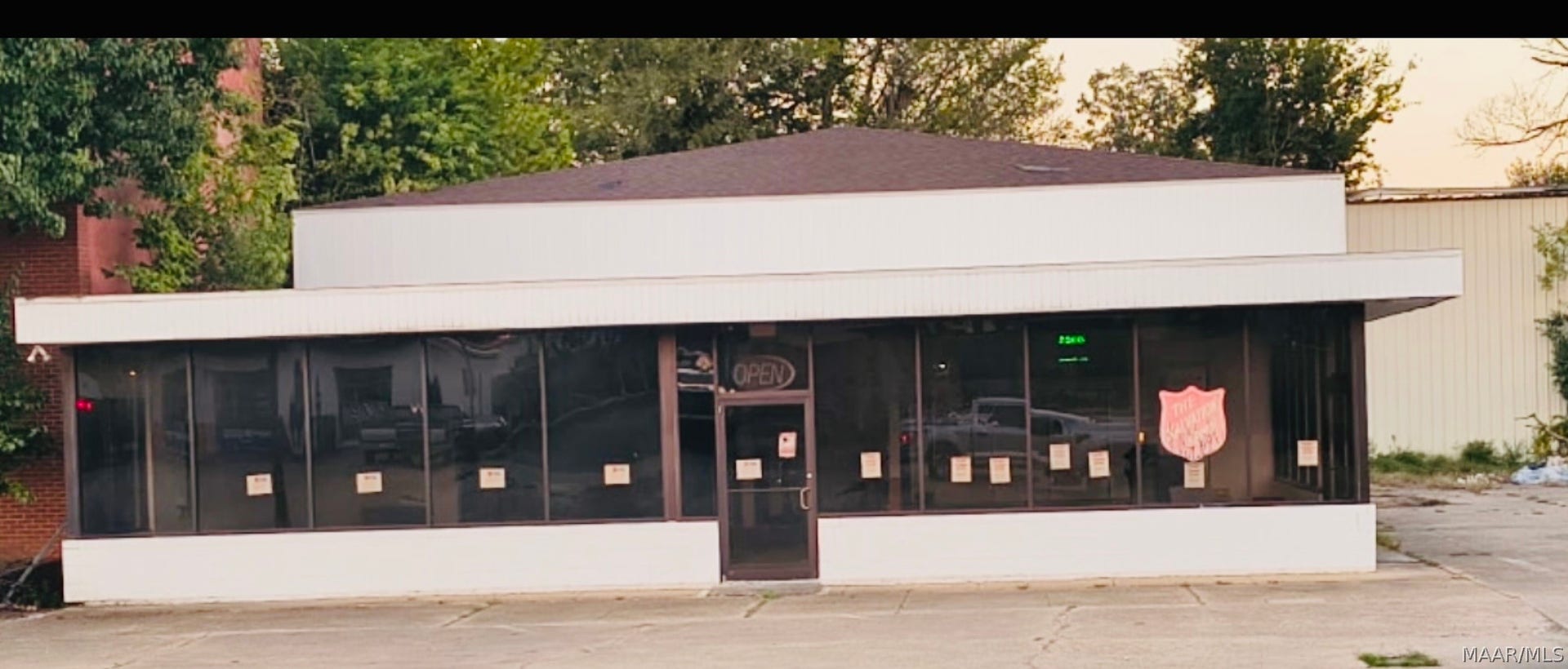 524 Broad Street, Selma, AL 36701 524 Broad Street, Selma, AL 36701