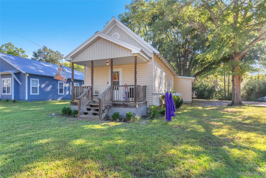 Property photo for 4 Alber Drive, Tallassee, AL