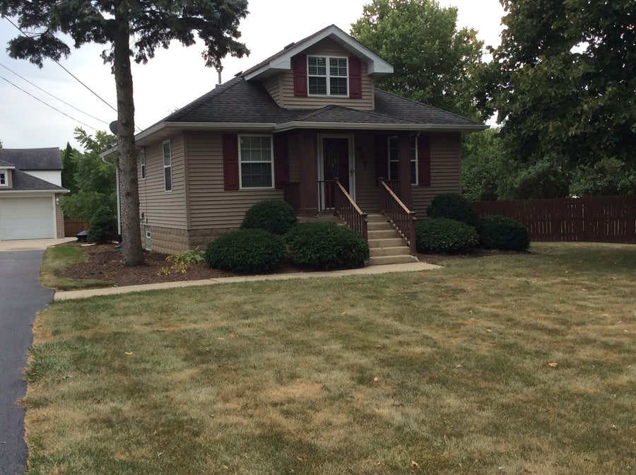 Property photo for 927 E North Street, Lockport, IL
