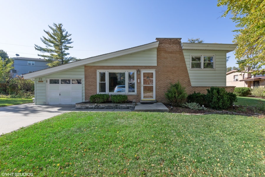 Property photo for 22 Norton Drive, Lemont, IL