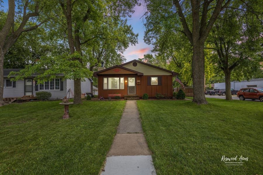 Property photo for 1410 E Broadway Street, Bradley, IL