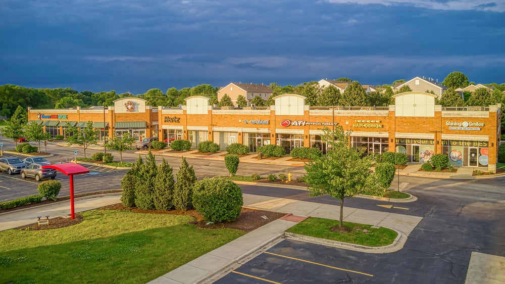 222 N Bolingbrook Drive, Bolingbrook, IL 60440 222 N Bolingbrook Drive, Bolingbrook, IL 60440