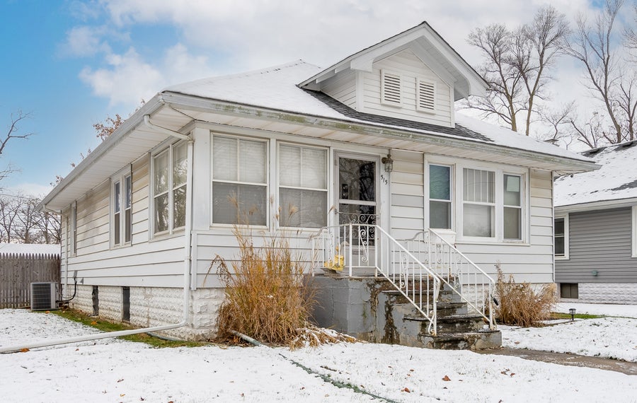 Property photo for 515 3RD Street, Lockport, IL