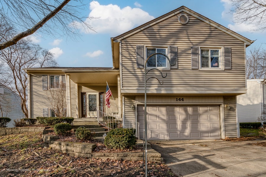 Property photo for 144 Midway Lane, Vernon Hills, IL