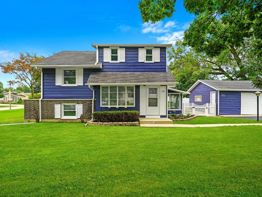Property photo for 172 E North End Avenue, Elmhurst, IL