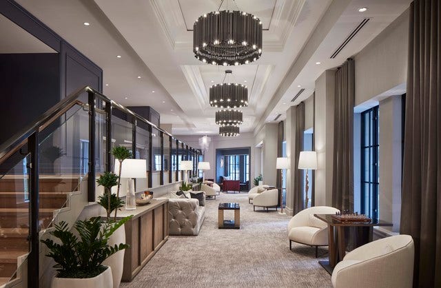 435 N Michigan Avenue, #1703, Chicago, IL 60611
