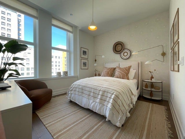435 N Michigan Avenue, #1703, Chicago, IL 60611