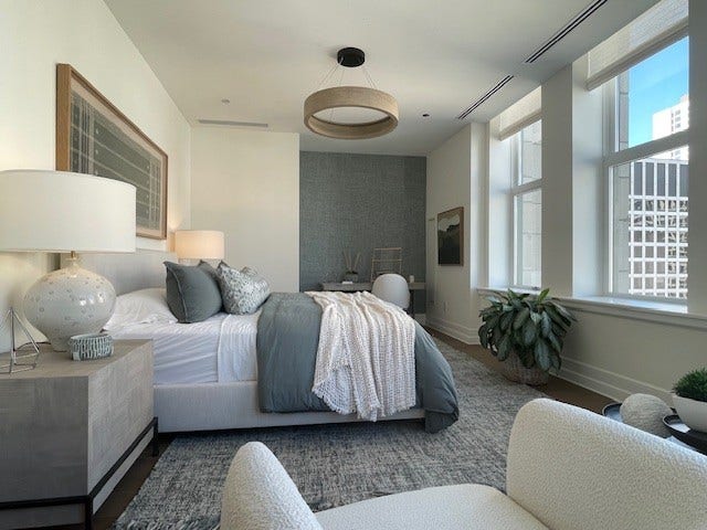 435 N Michigan Avenue, #1703, Chicago, IL 60611