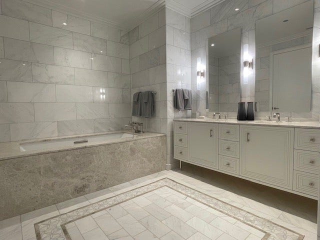 435 N Michigan Avenue, #1703, Chicago, IL 60611