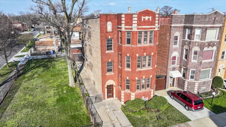 Property photo for 8754 S Harper Avenue, #2, Chicago, IL