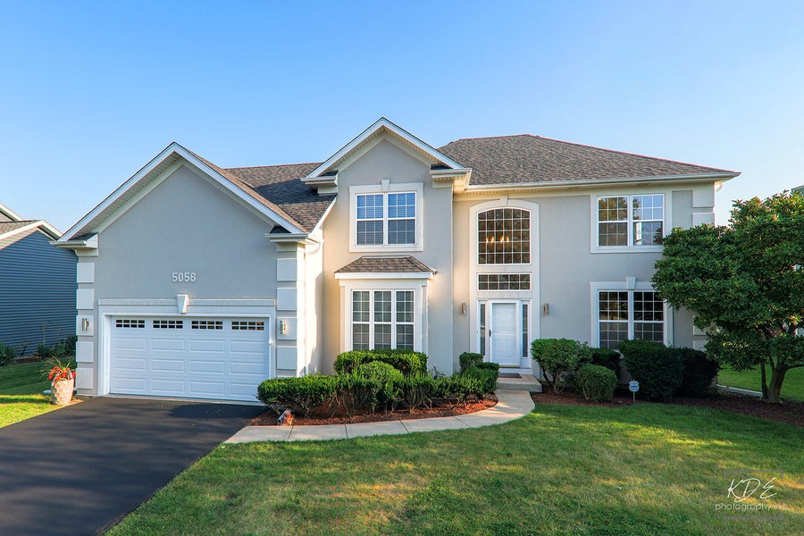 Property photo for 5056 Prairie Sage Lane, Naperville, IL