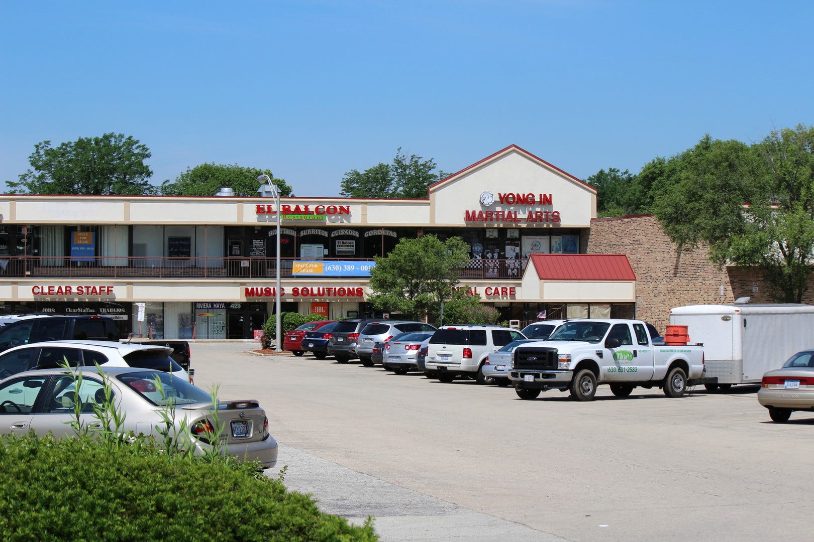 417-437 N Bolingbrook Drive, Bolingbrook, IL 60440 417-437 N Bolingbrook Drive, Bolingbrook, IL 60440