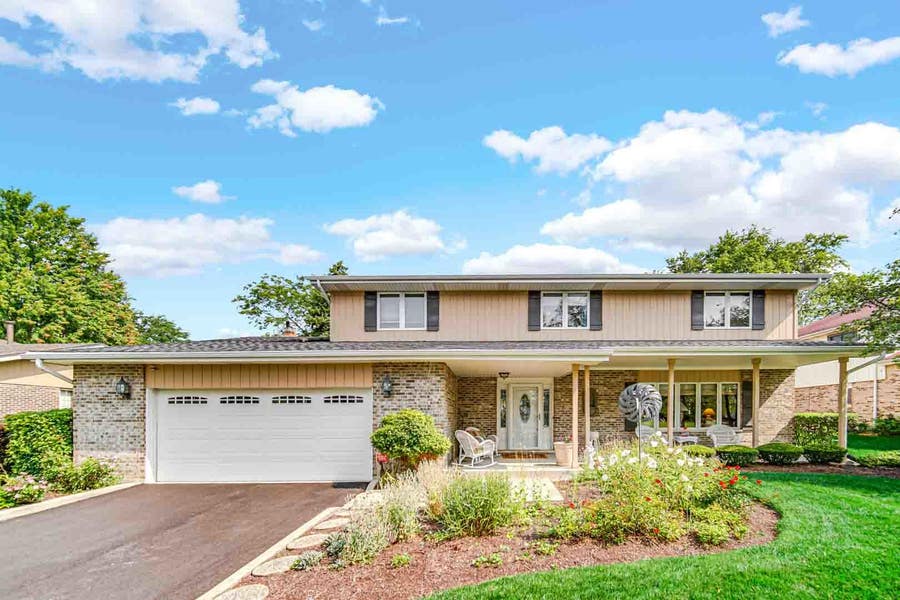 Property photo for 8224 138th Place, Orland Park, IL