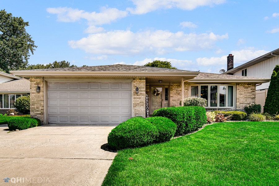 Property photo for 5848 W 124th Street, Alsip, IL