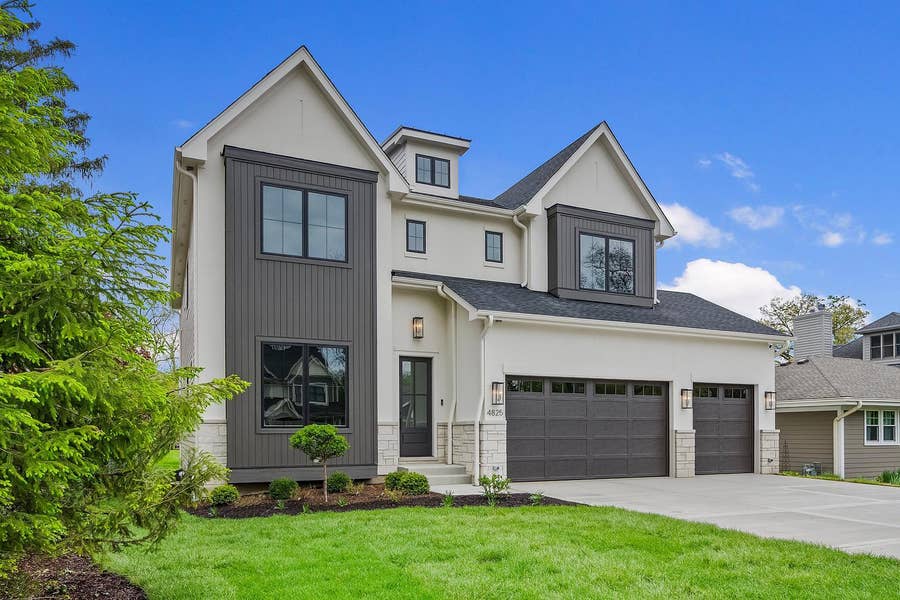 Property photo for 4825 Stonewall Avenue, Downers Grove, IL