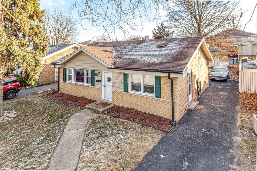 Property photo for 3637 W 120 Place, Alsip, IL