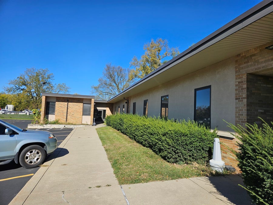 Property photo for 100 Manhattan Road, #5, Joliet, IL