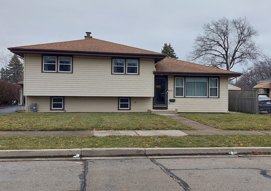Property photo for 447 N Beverly Avenue, Villa Park, IL