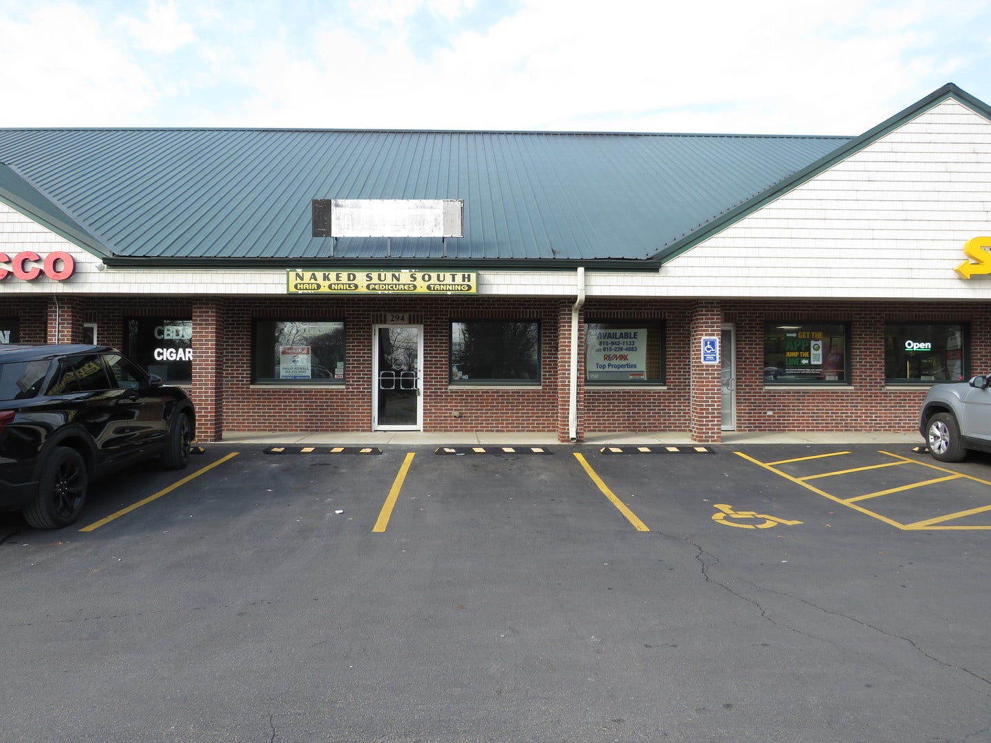 292-294 Front Street, Braidwood, IL 60408 292-294 Front Street, Braidwood, IL 60408