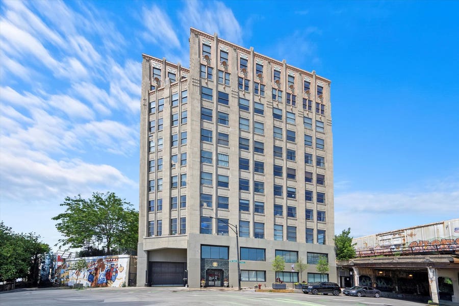 Property photo for 1550 S Blue Island Avenue, #1103, Chicago, IL