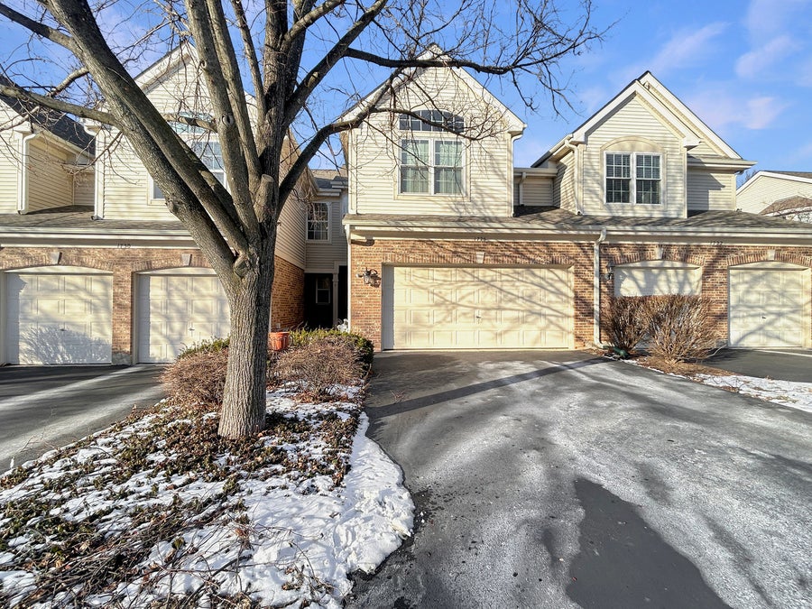 Property photo for 1726 Dixon Drive, Lisle, IL