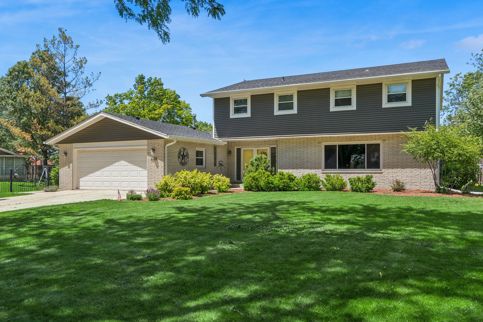 3225 Randy Road, Joliet, IL 60431