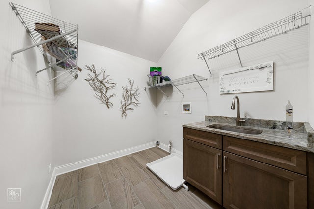 11174 Tuscany Lane, Lemont, IL 60439
