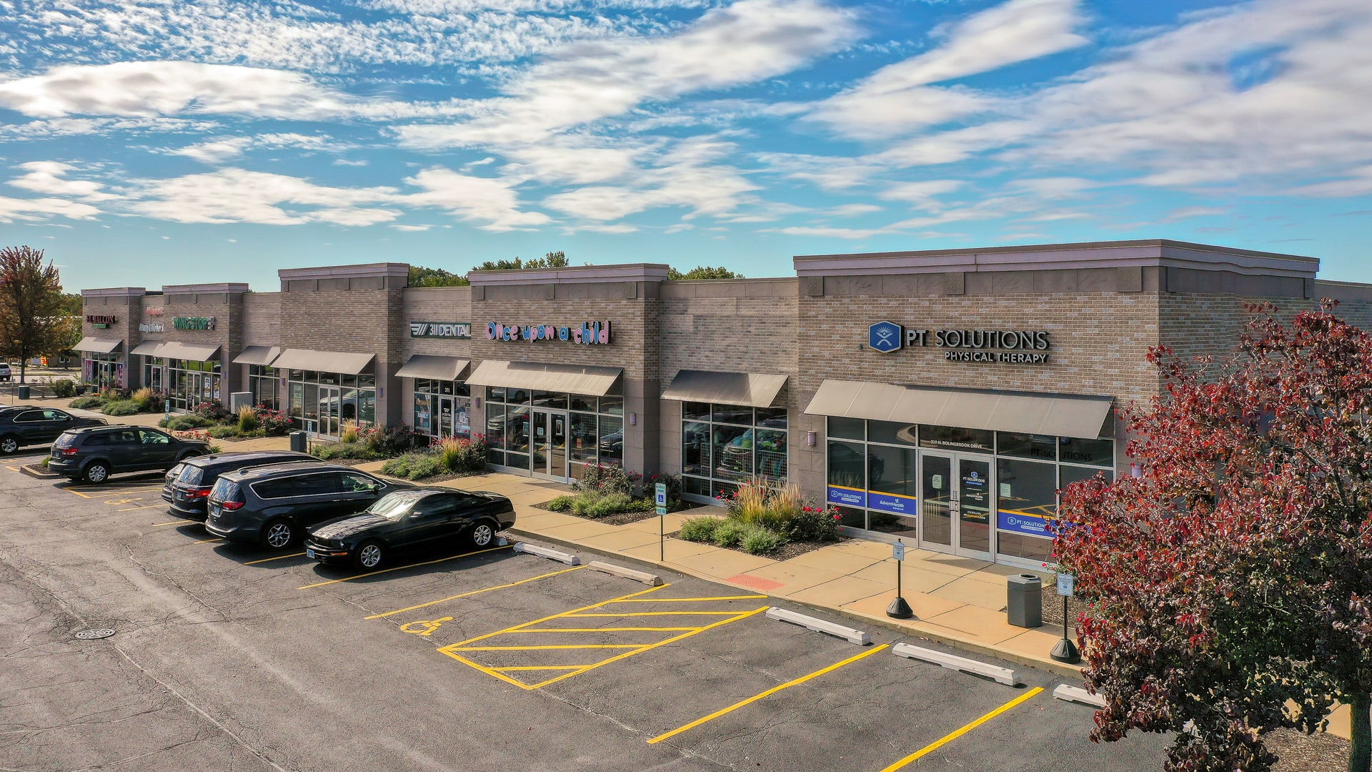 315 N Bolingbrook Drive, Bolingbrook, IL 60440 315 N Bolingbrook Drive, Bolingbrook, IL 60440